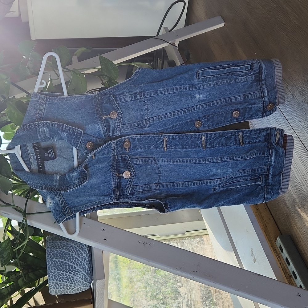 Jean button vest